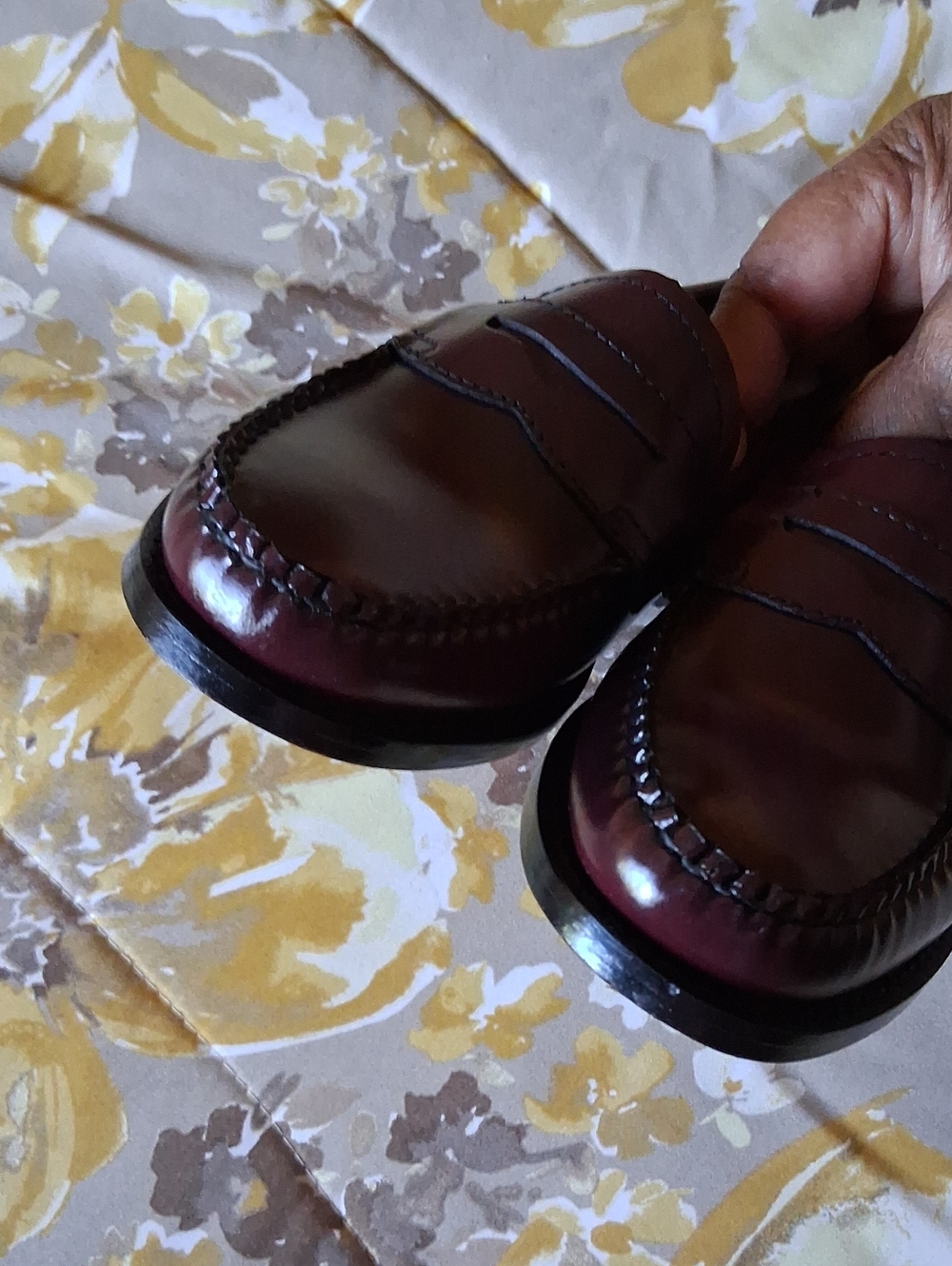 G. H. Bass NWOT Leather Weejuns Loafers - Picture 5 of 13